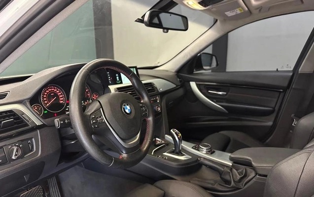 imagem-https://www.socarrao.com.br/sc-vehicle-images-prod/2822839/1789239611500-8310312_12_B_a4e5cdb828.jpeg