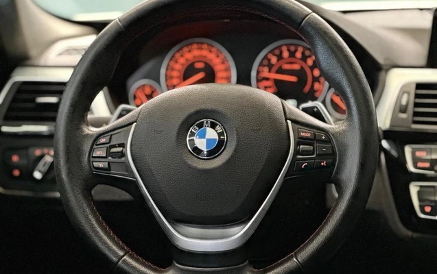 imagem-https://www.socarrao.com.br/sc-vehicle-images-prod/2822839/1789239611510-8310312_18_B_9428fac03c.jpeg