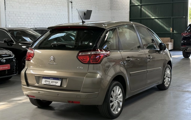 imagem-https://www.socarrao.com.br/sc-vehicle-images-prod/2822914/1784850838394-vehicle_image_1784850748_4f5cc932a1cd6b412a11ee87bed1a537.jpeg