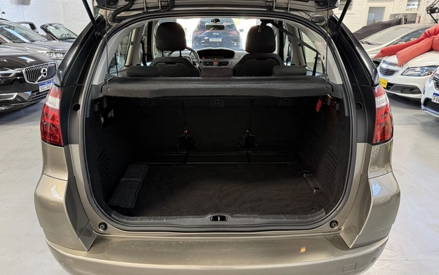 imagem-https://www.socarrao.com.br/sc-vehicle-images-prod/2822914/1784850838402-vehicle_image_1784850761_591360dcc0975dec6f2eb7941b53ff34.jpeg