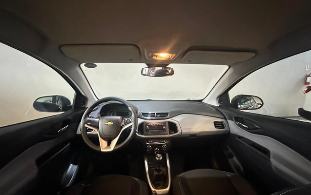 imagem-https://www.socarrao.com.br/sc-vehicle-images-prod/2823416/1784853477183-e4b8fb1849b84452ae12e7ec5c27ee23_1784853321109.jpg