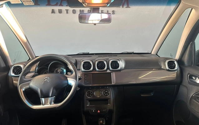 imagem-https://www.socarrao.com.br/sc-vehicle-images-prod/2823507/1784853792900-2db1dca08ea6491a9956e5ef3f67f5a3_1784853673496.jpg