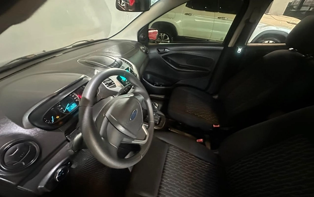imagem-https://www.socarrao.com.br/sc-vehicle-images-prod/2823535/1784854047770-11e235d33ee240aba1150c5bb3e580d6_1784853950896.jpg
