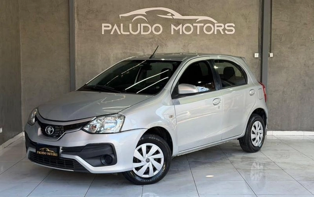 imagem-https://www.socarrao.com.br/sc-vehicle-images-prod/2824478/1786095839927-8310376_7_B_4f6550e576.jpeg