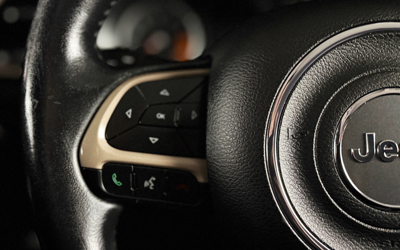 imagem-https://www.socarrao.com.br/sc-vehicle-images-prod/2824648/1784859534303-MDExLmpwZw.jpg