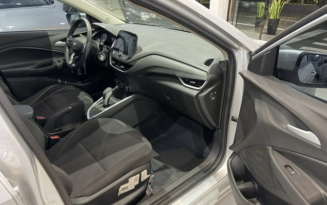 imagem-https://www.socarrao.com.br/sc-vehicle-images-prod/2825429/1784864329761-5_123809.jpg