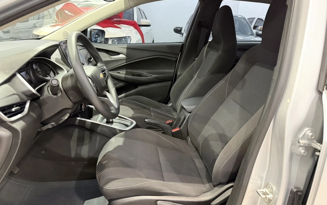 imagem-https://www.socarrao.com.br/sc-vehicle-images-prod/2825429/1784864329767-8_123809.jpg