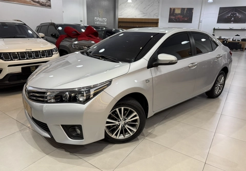 Toyota Corolla 2015 Prata — foto 1 de 3