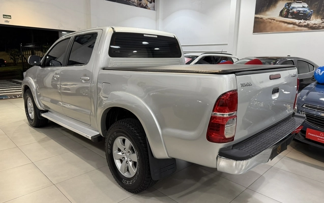 imagem-https://www.socarrao.com.br/sc-vehicle-images-prod/2825692/1784865343229-4_125435.jpg
