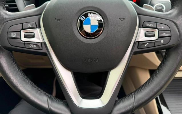imagem-https://www.socarrao.com.br/sc-vehicle-images-prod/2832278/1790025496300-8307793_13_B_b58b3aca81.jpeg