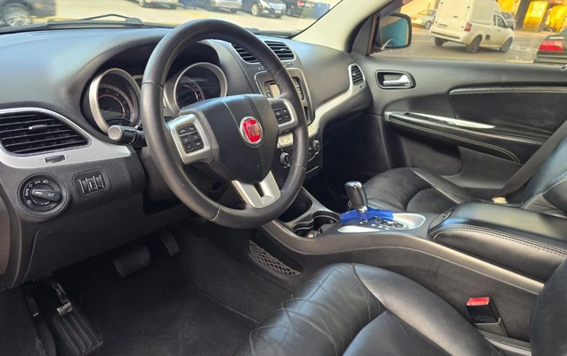 imagem-https://www.socarrao.com.br/sc-vehicle-images-prod/2832335/1789147100008-gb-94820db.jpeg
