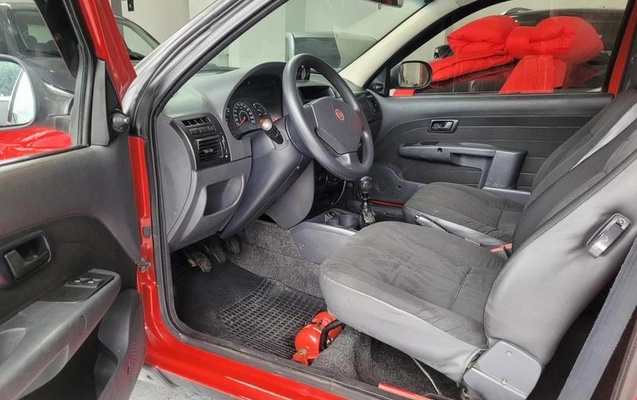 imagem-https://www.socarrao.com.br/sc-vehicle-images-prod/2832805/1787060265224-8296780_7_B_195fd655c5.jpeg