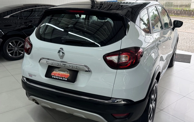 imagem-https://www.socarrao.com.br/sc-vehicle-images-prod/2832879/1784896967647-SU1HXzA5MTIuanBlZw.jpeg
