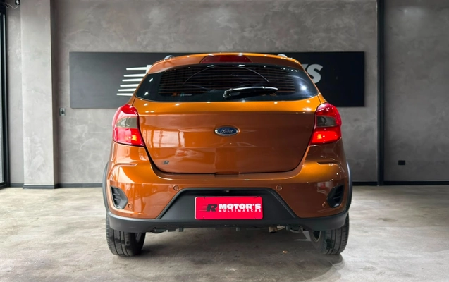 imagem-https://www.socarrao.com.br/sc-vehicle-images-prod/2832928/1784897245710-acdf29c9-4de1-463e-8e5e-3840e18d5370.jpg