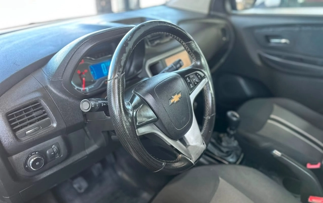 imagem-https://www.socarrao.com.br/sc-vehicle-images-prod/2833013/1784897687593-f1530666-8579-47dd-af49-62711c25b2fa.jpg