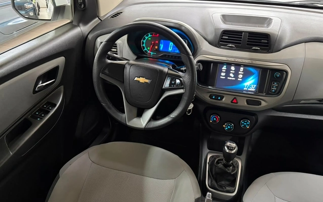 imagem-https://www.socarrao.com.br/sc-vehicle-images-prod/2833057/1787329572080-7841481564434fb2a2d501143441355f_1787328299786.jpg