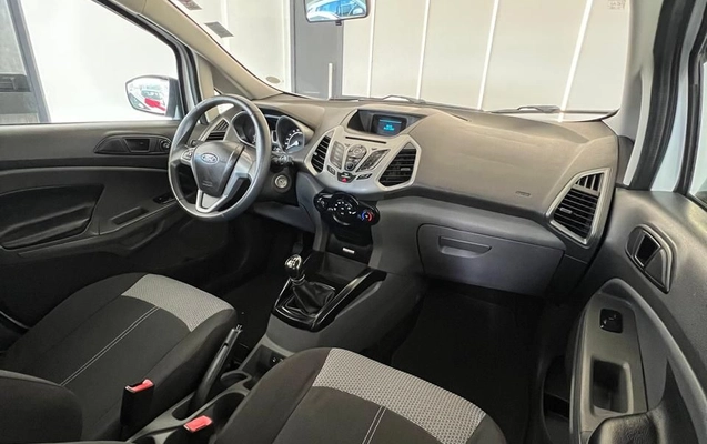 imagem-https://www.socarrao.com.br/sc-vehicle-images-prod/2833228/1786390515191-gb-d7d3809.jpeg