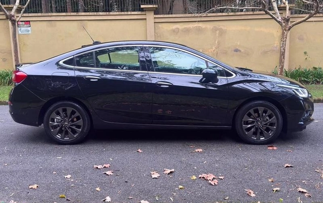 imagem-https://www.socarrao.com.br/sc-vehicle-images-prod/2833267/1785961255345-8268349_6_B_045e75f2c8.jpeg