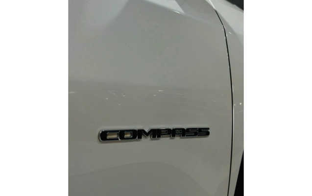 imagem-https://www.socarrao.com.br/sc-vehicle-images-prod/2833281/1784898996303-2_101515.jpg