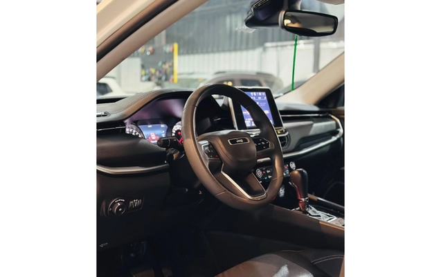 imagem-https://www.socarrao.com.br/sc-vehicle-images-prod/2833281/1784898996306-9_101515.jpg