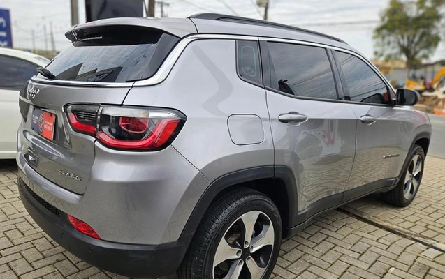 imagem-https://www.socarrao.com.br/sc-vehicle-images-prod/2833346/1789388666528-8310871_7_B_7407fe6163.jpeg