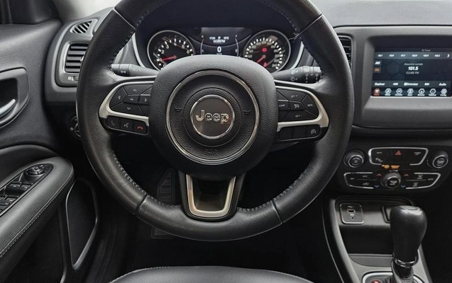 imagem-https://www.socarrao.com.br/sc-vehicle-images-prod/2833346/1789388666533-8310871_9_B_0d49623c29.jpeg