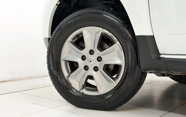 imagem-https://www.socarrao.com.br/sc-vehicle-images-prod/2833359/1784899264693-5e711b820c5b4405ac38e372c379b05e_1784899240918.jpg
