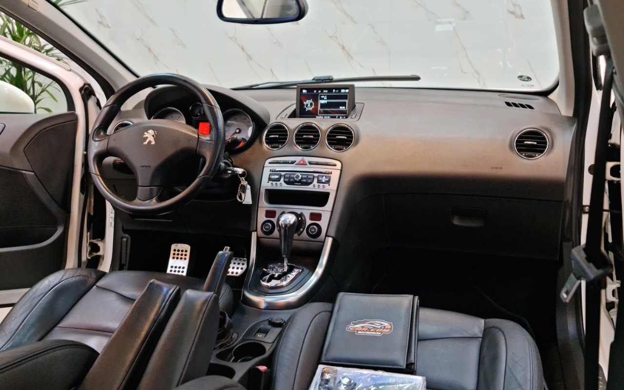 imagem-https://www.socarrao.com.br/sc-vehicle-images-prod/2833390/1784899478469-Ny5qcGc.jpg