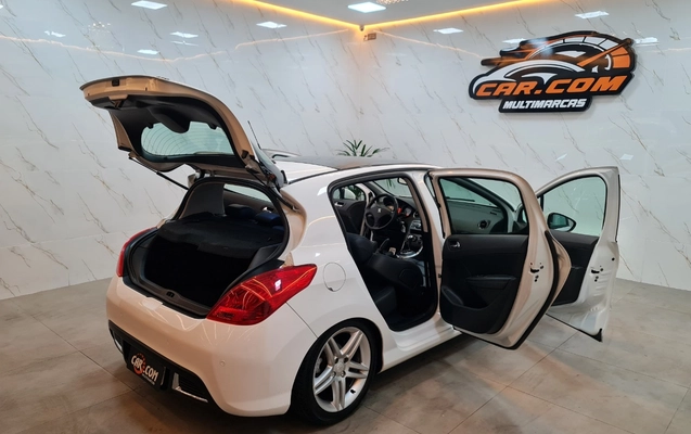 imagem-https://www.socarrao.com.br/sc-vehicle-images-prod/2833390/1784899479824-MTYuanBn.jpg
