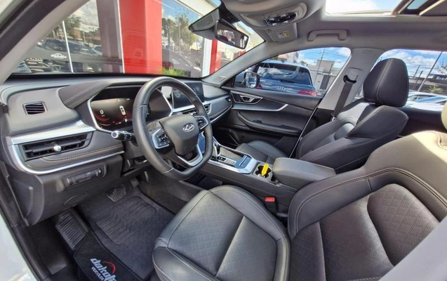 imagem-https://www.socarrao.com.br/sc-vehicle-images-prod/2833426/1789493702970-8310856_10_B_cca274d26f.jpeg