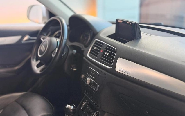 imagem-https://www.socarrao.com.br/sc-vehicle-images-prod/2833803/1790013610757-8311062_3_B_1daad02ad3.jpeg