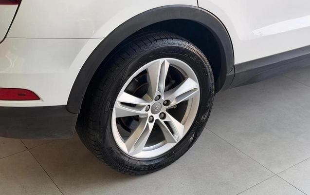 imagem-https://www.socarrao.com.br/sc-vehicle-images-prod/2833803/1790013610758-8311062_1_B_525e11d52b.jpeg