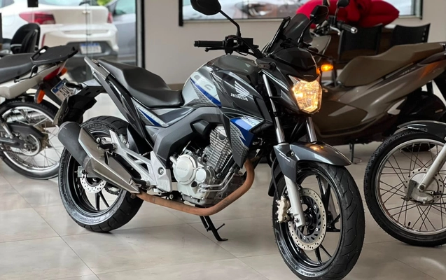 imagem-https://www.socarrao.com.br/sc-vehicle-images-prod/2833913/1784901844315-V2hhdHNBcHAgSW1hZ2UgMjAyNi0wNy0yNCBhdCAxMC4zMS4zMS5qcGVn.jpeg