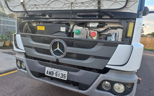 imagem-https://www.socarrao.com.br/sc-vehicle-images-prod/2834376/1789150940316-MTQxOSAyMDEyICgxOCkuanBlZw.jpeg