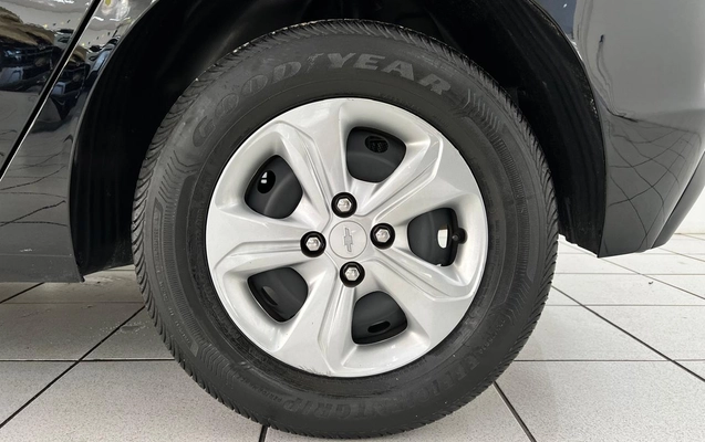 imagem-https://www.socarrao.com.br/sc-vehicle-images-prod/2834418/1785354296948-00640204-b295-4ec6-a319-bd9a47049625.jpg
