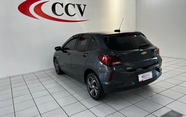 imagem-https://www.socarrao.com.br/sc-vehicle-images-prod/2834428/1784904002235-5478e930-e061-406c-9eb6-ad5b730077cc.jpg