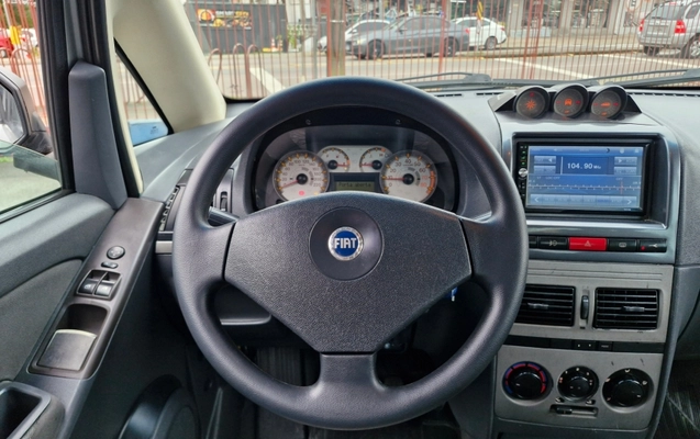 imagem-https://www.socarrao.com.br/sc-vehicle-images-prod/2834461/1789649713008-ngRXlgugdeXq4ET3DqWjBMZjM3rkjRYC.jpg