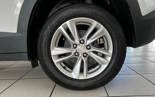 imagem-https://www.socarrao.com.br/sc-vehicle-images-prod/2834657/1785390380097-58de97e9-8bf3-41e0-aac1-0a2c3f200914.jpg