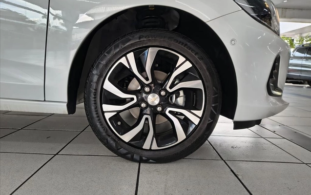 imagem-https://www.socarrao.com.br/sc-vehicle-images-prod/2834694/1785391921775-d17a48ae-633d-47ca-8a78-f30e7639123820260112155515.jpeg