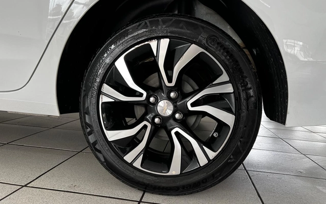 imagem-https://www.socarrao.com.br/sc-vehicle-images-prod/2834702/1785392091213-b8a40f81-8d9e-4068-b33c-ea94cb9b3882.jpg