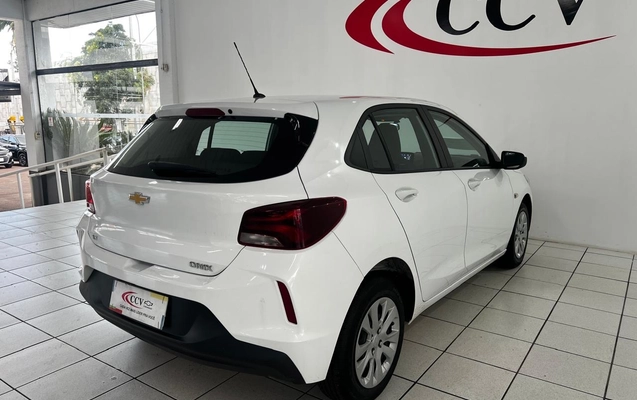 imagem-https://www.socarrao.com.br/sc-vehicle-images-prod/2834704/1785443519002-f42a1962-f75b-464b-8e28-7c194d3a4452.jpg