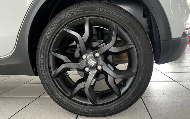 imagem-https://www.socarrao.com.br/sc-vehicle-images-prod/2834713/1784904963504-e07dd37d-06b1-44b2-ac7f-a663ef05a2dd.jpg