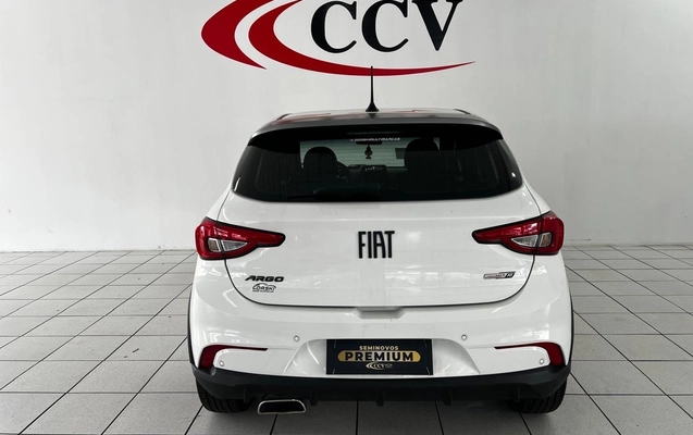imagem-https://www.socarrao.com.br/sc-vehicle-images-prod/2834713/1784904963505-1b65df8e-1b32-4e8c-b324-31f2efad899f.jpg