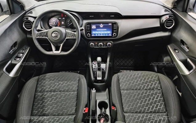 imagem-https://www.socarrao.com.br/sc-vehicle-images-prod/2834862/1785332208560-7856606_7_B_f88d8600c6.jpeg