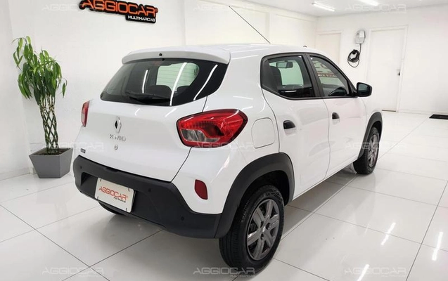 imagem-https://www.socarrao.com.br/sc-vehicle-images-prod/2834864/1785430951353-7811669_24_B_01e0d4a22b.jpeg