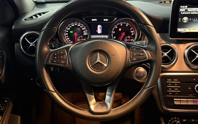 imagem-https://www.socarrao.com.br/sc-vehicle-images-prod/2835023/1784905701522-e85d7a06-7e9e-4234-8216-04ce08450012.jpg