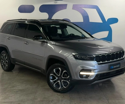 Jeep Commander 2023 Prata — foto 1 de 3