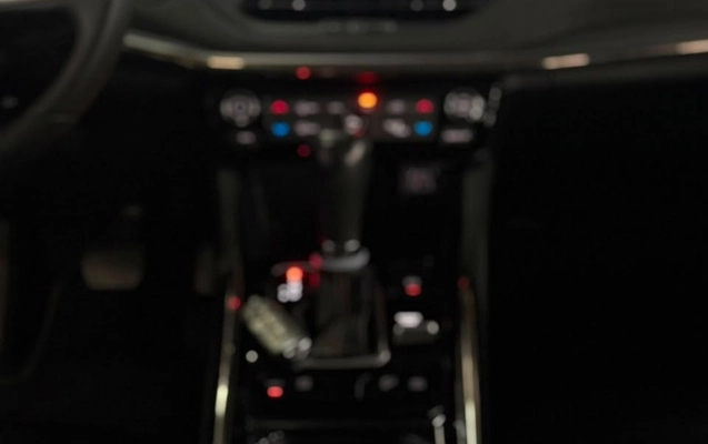 imagem-https://www.socarrao.com.br/sc-vehicle-images-prod/2835050/1784905777770-9ef0ef36-94ac-4a8c-8ff8-a9a1082c1eb8.jpg