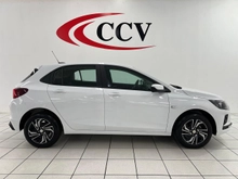 imagem de HATCH 100 Anos 1.0 12V 5p Mec.