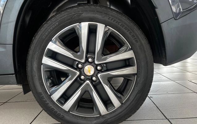 imagem-https://www.socarrao.com.br/sc-vehicle-images-prod/2835217/1784906362019-6684302f-f0ec-412e-a604-0ad2deb3be6e.jpg